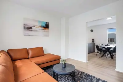 Image de Ranargata - Central Three Bedrooms Apartment