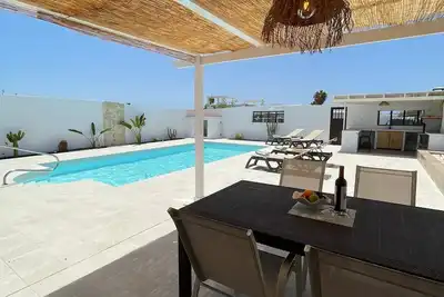 Image de Villa 'O Vilar' with private swimming pool, gym, and barbecue