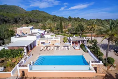 Image de Villa 'Pep Den Sitges' avec vue sur la montagne, Wi-Fi et climatisation