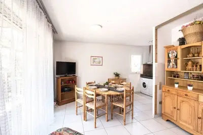 Image de \"Appartement lumineux 6 pers avec terrasse, parking, proche thermes et télécabine - Saint Lary Soulan\"