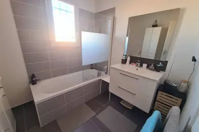 Image de Jolie maison indépendante proche de la mer, avec piscine hors sol