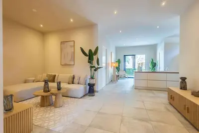 Image de Chic 3br Apartment • Mambo Beach Area Stay