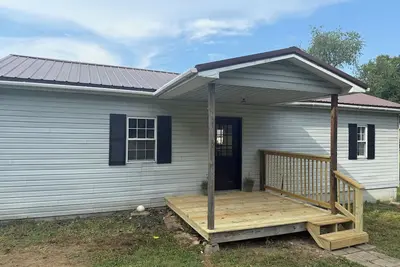 Image de Corner Cottage 2 bedroom pets welcome and close to downtown