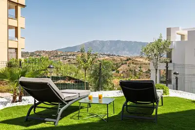 Image de Calanova Dream Golf  by Alfresco Stays