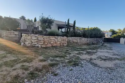 Image de Villa de Pierrefeu, lavandes et vieilles pierres au cœur du Luberon