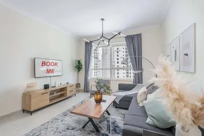 Image de StayShort - Beautiful 1 Bedroom in Marina Sleeps 4 with Pool