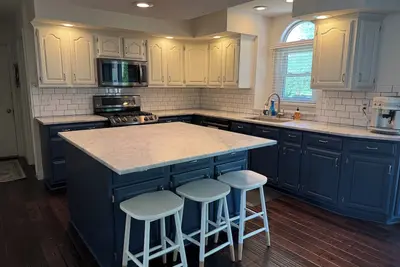 Image de Chic, Comfy, Close to Campus!