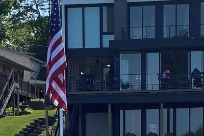 Image de Lake Minnetonka Retreat