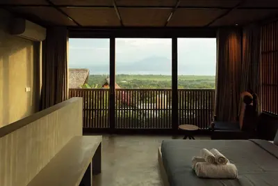 Image de Peaceful one-bedroom villa with private pool, ocean view, and quiet surroundings.