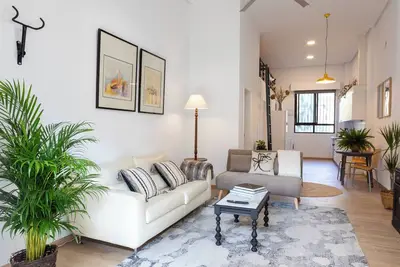 Image de Oasis Urbano Elche - Terrace and Palm Grove Views