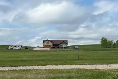 Image de 3-bedroom 2-bath house with WiFi, Ac, 5-Tv’S, panoramic views of the Black Hills