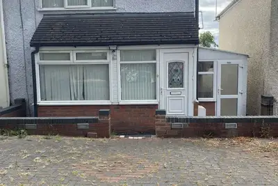 Image de Family-sized house with garden