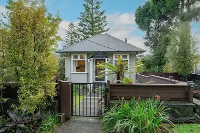 Image de Birdsong Retreat - Titirangi Holiday Home
