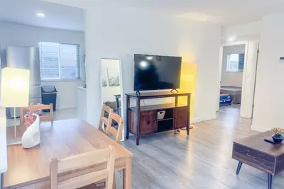 Image de Cupertino 2br w/Ac/Washer/Dryer/Ev on 1f