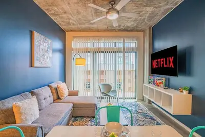 Image de Phoenix City Stay with Balcony Pool Parking Wd