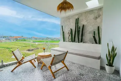 Image de Brand new central Canggu, ricefield view 3 beds