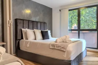 Image de 203 Enigmatic Loft with Jacuzzi