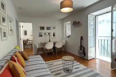 Image de inLX (bright apartment in downtown Lisbon)