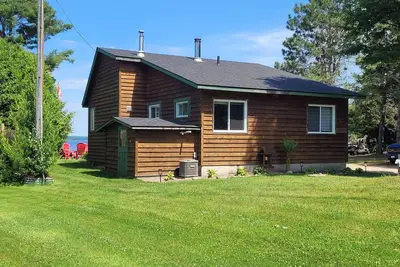Image de Laurentian Cabin at Pine Ridge Park