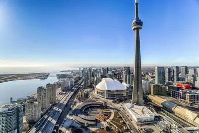 Image de Modern Stylish Condo w/ Cn Tower view+Free Parking