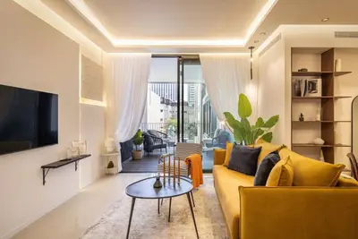 Image de Top located at the piano house