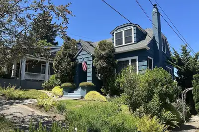 Image de Dream Portland Home Rental. Perfect for monthly rental! Available 9/2 - 11/24/25