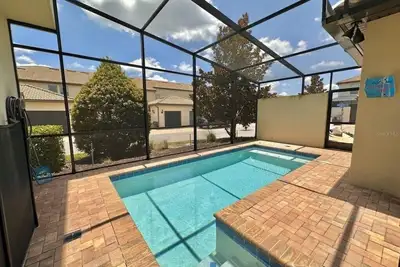 Image de 5bdr Townhome Villa w/ Private Pool | 20 mins from Disney & Epic! | Game Room