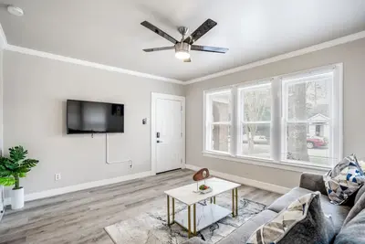 Image de Furnished 1br Near Downtown & Uh – Monthly Ok