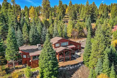 Image de Stunning views of Payette Lake and Surrounding Mountains