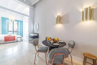 Image de 2 Bed 2 Bath Deluxe Apt