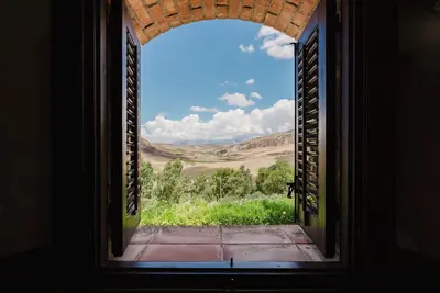 Image de Agriturismo Ponte Calatrasi Chambre '16' avec Vue sur la Montagne, Wi-Fi et Climatisation