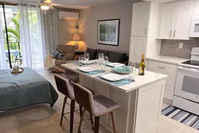 Image de Private Modern Beachfront Condo in the Bahamas