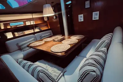 Image de Sailboat moored in the exclusive port of Mahon, ideal for couples and friends.