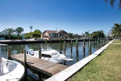 Image de Dockside Bay Escape: Enjoy Private Dock Access!