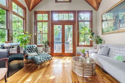 Image de Oakwood Muse - Walkable, Back Patio, Bidet, Bikes!