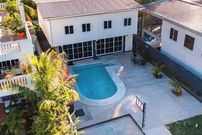 Image de Sabas Beach House in Surf City