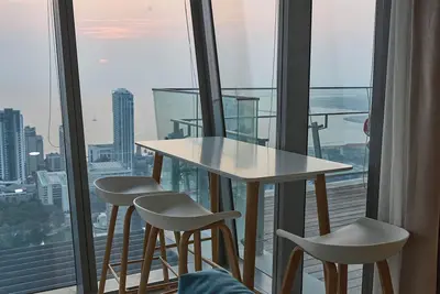 Image de Altair Luxury Colombo by Miracle apartment, fitness room in enchanting Colombo