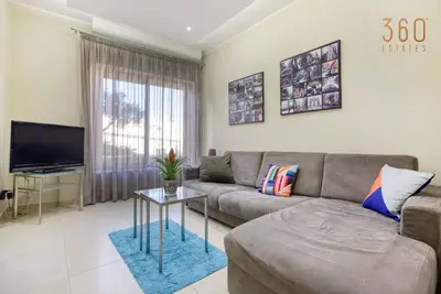 Image de Charming 2br home w/access to pool in Marsaskala