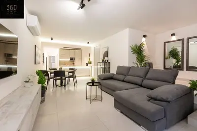 Image de Beautiful & Cosy Apt just off the Promenade & Wifi