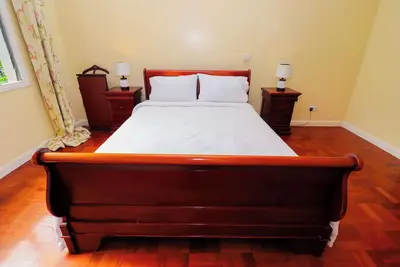 Image de A peaceful escape in Nairobi’s greenest neighborhood. Near Un and Karura Forest.