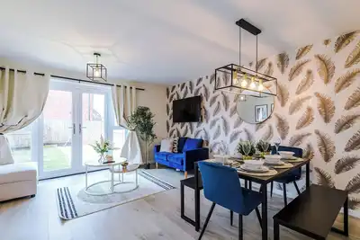 Image de Luxury & Modern Equipped Liverpool 3 Bedroom House WParking Sleeps 9 Max