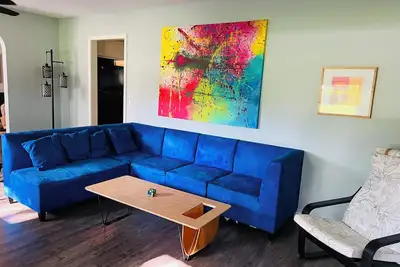 Image de Spacious 4bedroom in charming downtown Bastrop for gathering w family & friends