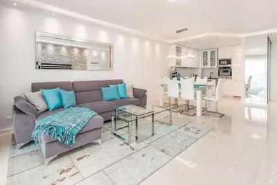 Image de Zwycięstwa 9 Międzyzdroje | Functional Apartment | Parking