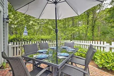 Image de New Seabury Getaway w/ Private Beach Access!