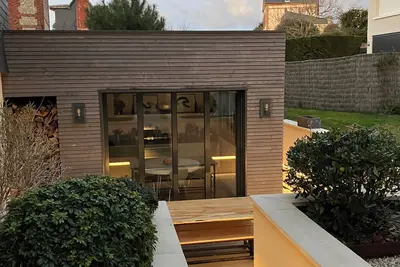 Image de Charme & jardin à 200 m de la mer, Villerville, village typique normand