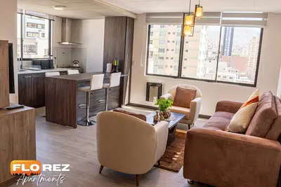 Image de Beautiful apartment with excellent city views + heating