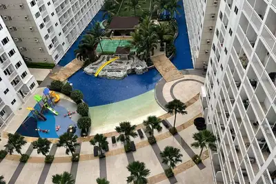 Image de Shore 1 & 3 Residences Moa by darpm