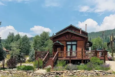 Image de Charming Keystone home with views and an 8 minute Walk to the slopes