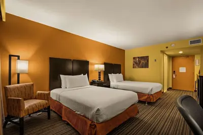 Image de Best Western The Plaza | Standard Room 2 Double Beds | Free Breakfast & Shuttle
