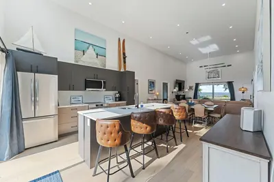 Image de New Waterfront Luxury Cabin on Lake Winnipeg